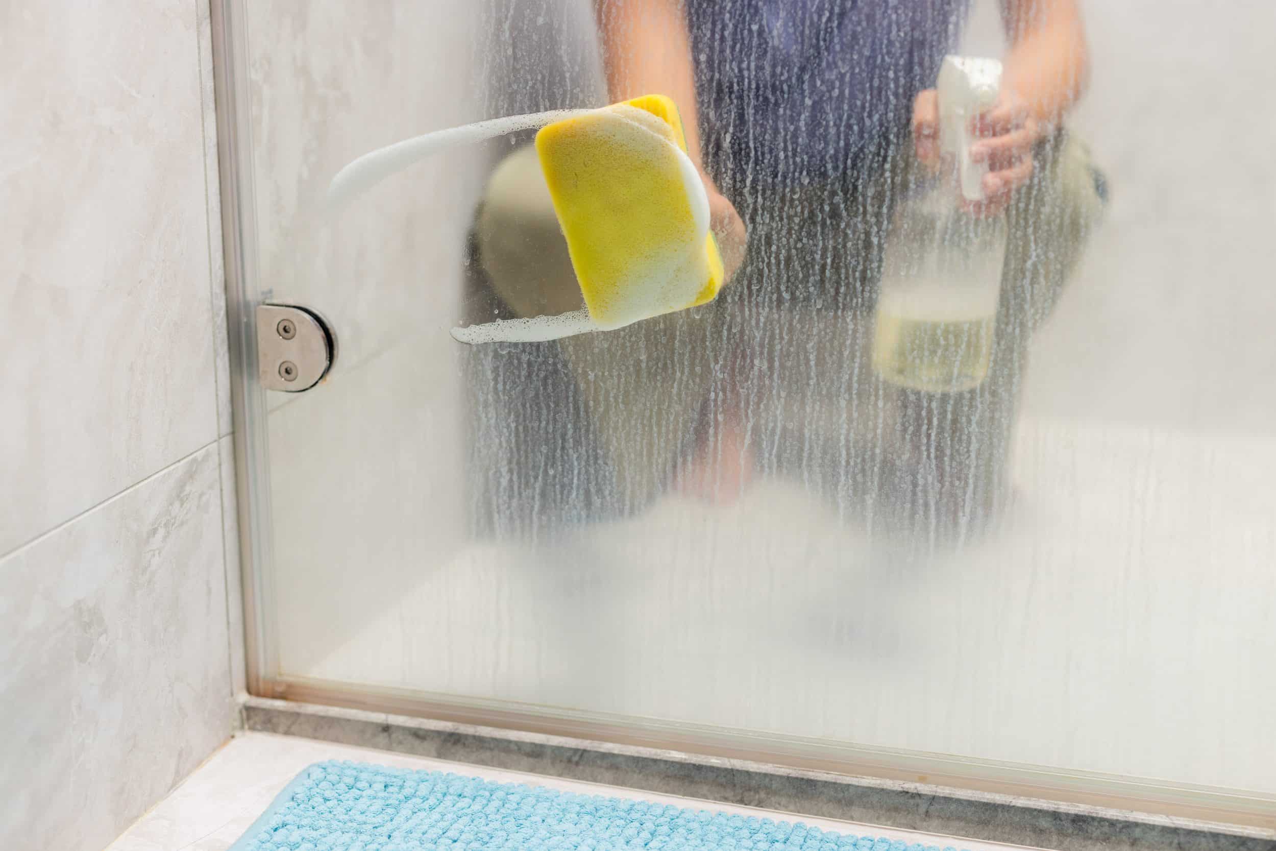 How to clean glass shower doors