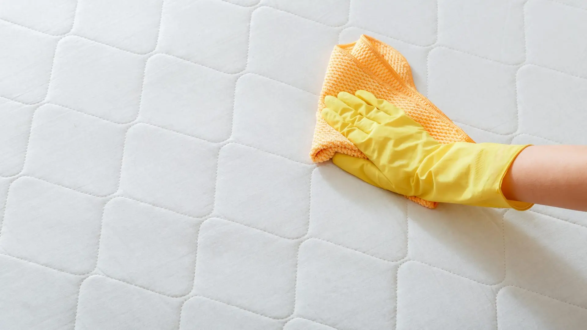 How to clean pee from a mattress