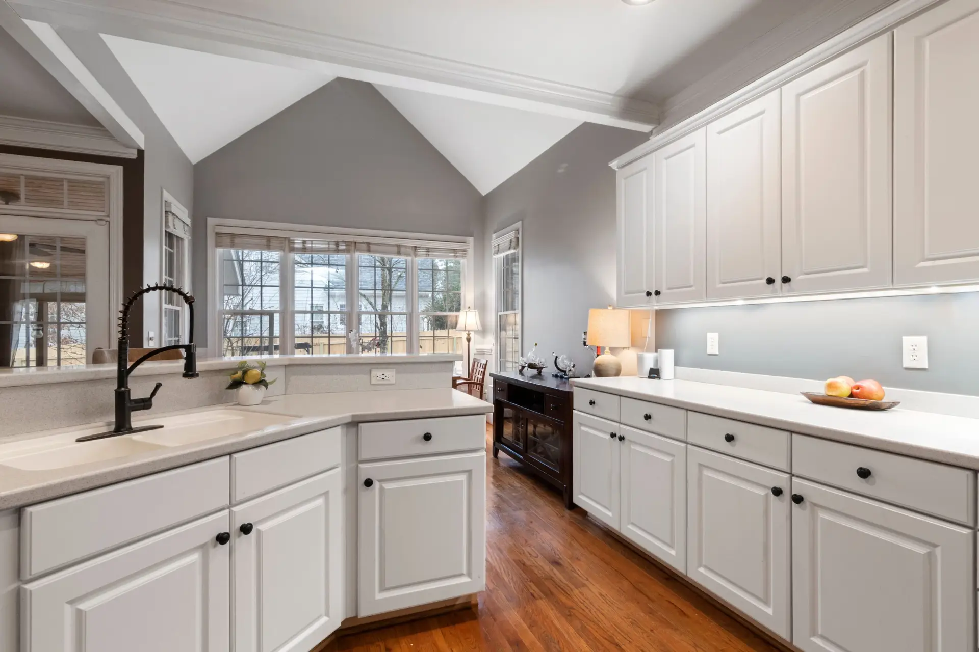 Bright elegant kitchen representing transparent billing for recurring housekeeping in Highland Park TX